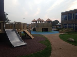 07-300x225-300x225 Play Areas & Playgrounds